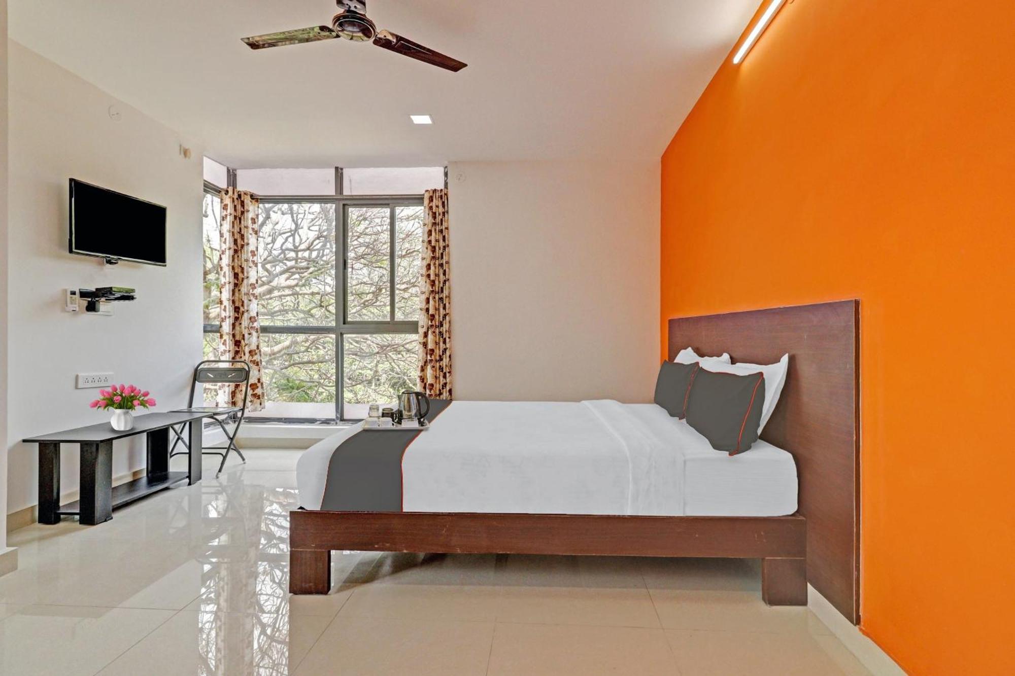 Super Capital O Blooms Stay Inn Near Snow City Bangalore Bagian luar foto