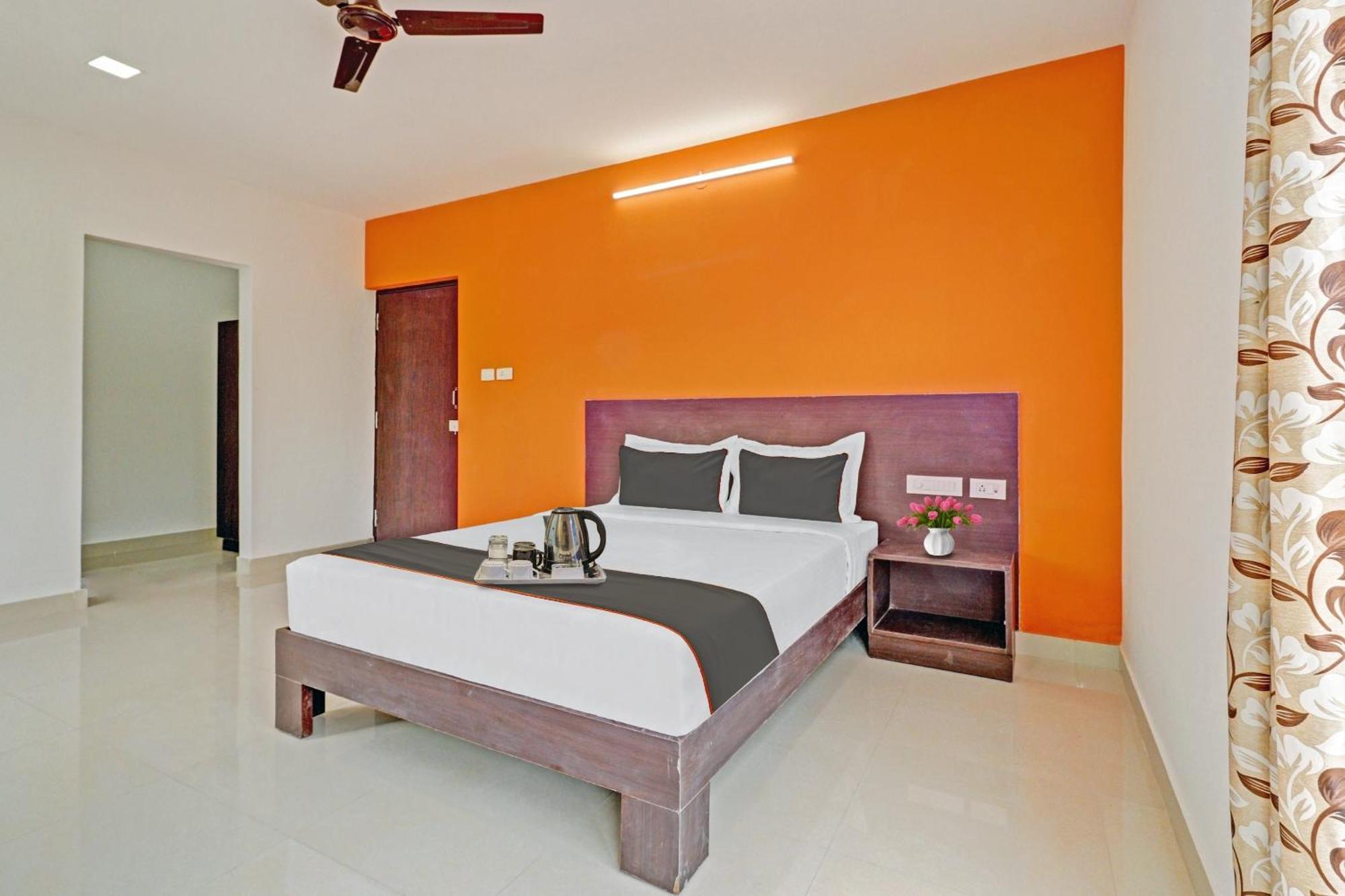Super Capital O Blooms Stay Inn Near Snow City Bangalore Bagian luar foto