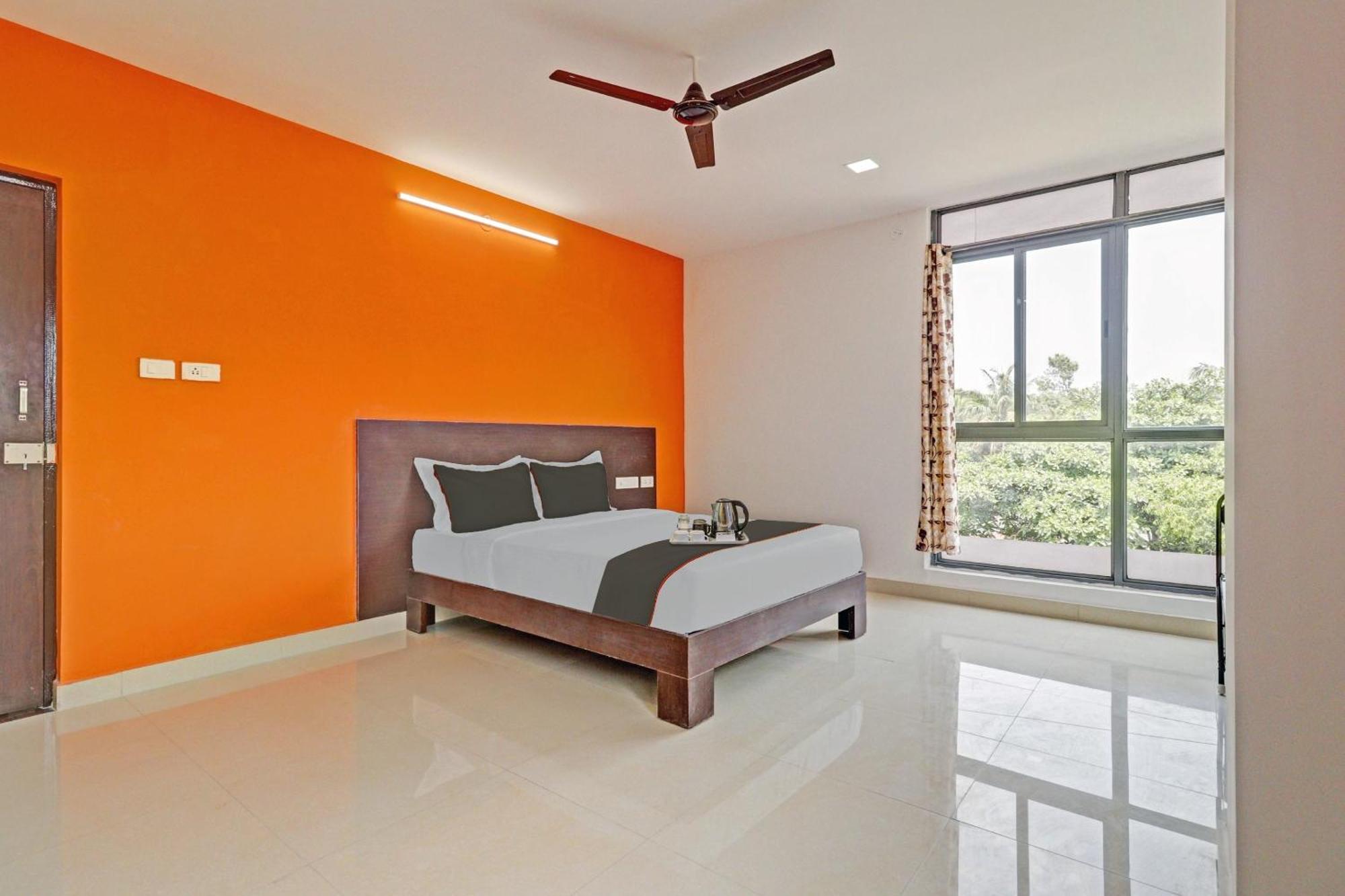 Super Capital O Blooms Stay Inn Near Snow City Bangalore Bagian luar foto