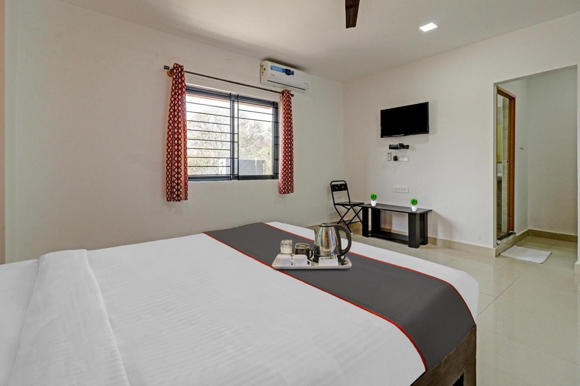 Super Capital O Blooms Stay Inn Near Snow City Bangalore Bagian luar foto